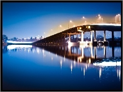 Kanada, William R. Bennett Bridge, Most
